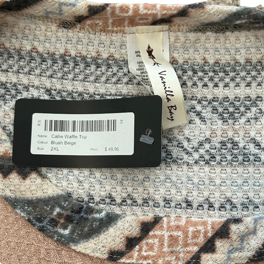 2XL BNWT Long Sleeved Shirt